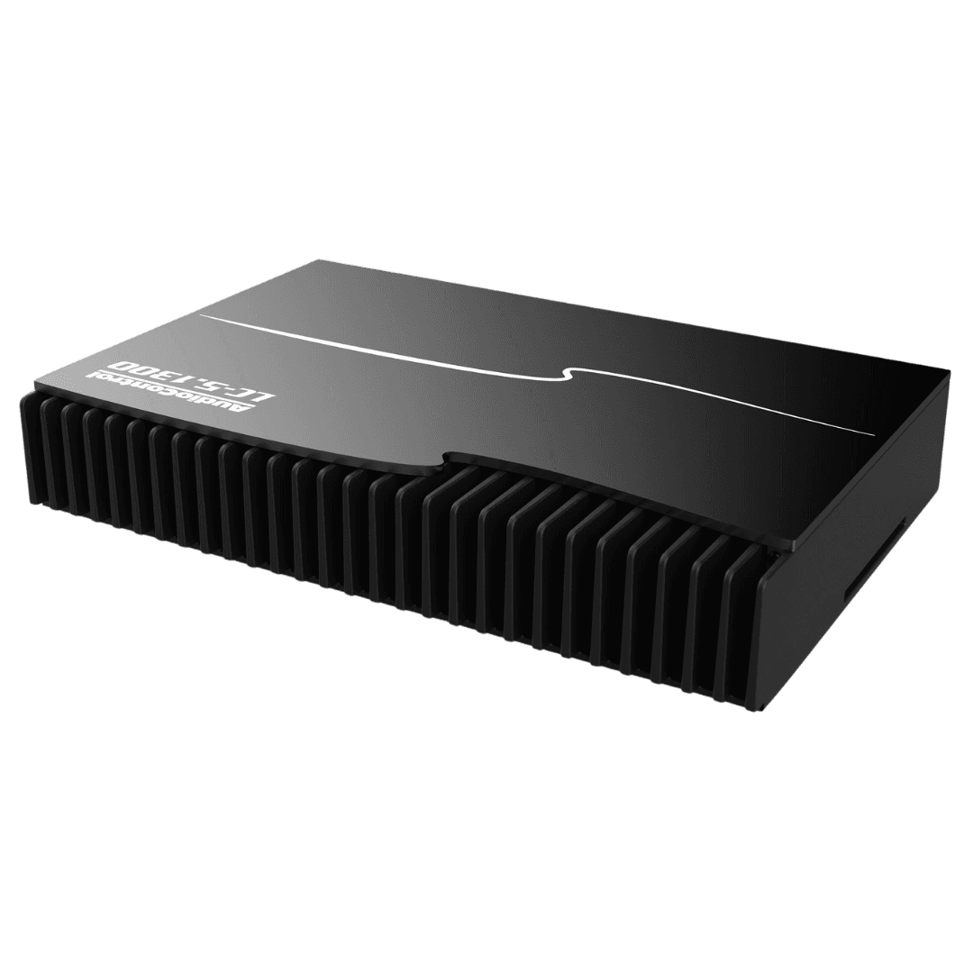LC-5.1300 | 5-Kanaals Versterker | 4 x 100/200 W + 1 x 300/500 W RMS @ 4/2 Ω